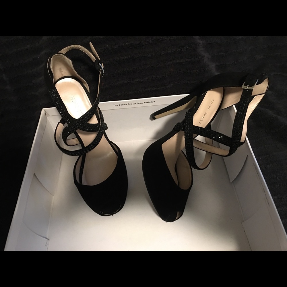 Women’s shoes